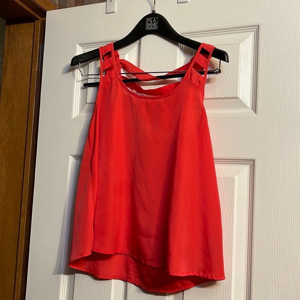 Coral top with cut out back